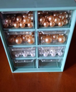 Bauletto con 351 perle