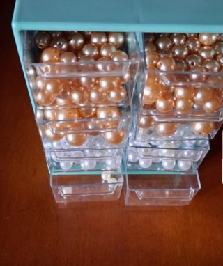 Bauletto con 351 perle