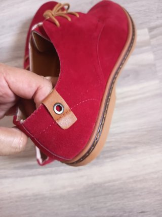Zapatos rojos piel vuelta
