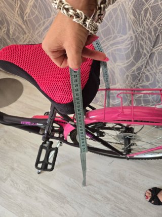 Bicicleta  morada y rosa  ruedas 24/1,75