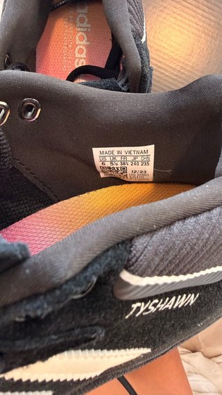 Adidas Tyshawn Core Black Spark Skate 38.5
