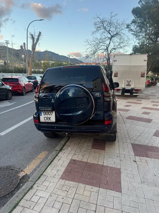 Toyota Land Cruiser 2003