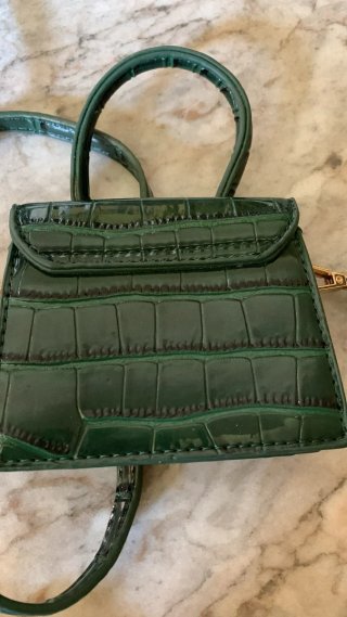 Bolso verde efecto cocodrilo