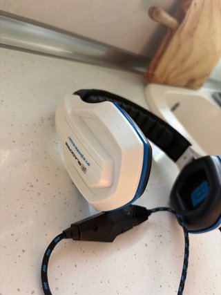 Cascos Gaming Blackfire Blancos con Micrófono