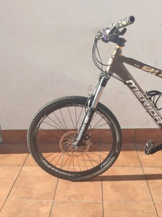 Bici Enduro Mérida AM 800