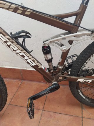 Bici Enduro Mérida AM 800