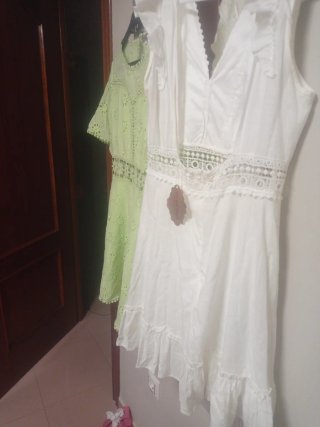 Lote 2 Vestidos Verano Talla M cada uno 9,95€uno