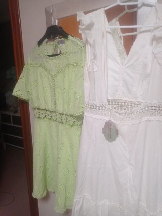 Lote 2 Vestidos Verano Talla M cada uno 9,95€uno