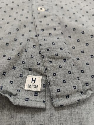 Camisa Tommy Hilfiger Gris Talla M