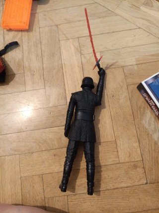 Figura Kylo Ren Star Wars 30cm Hasbro