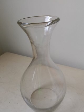 Caraffa - vaso per fiori in vetro trasparente