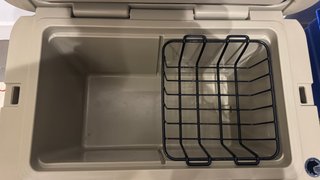 YETI Tundra 45 Nevera Portátil Rígida Color Tan
