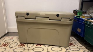 YETI Tundra 45 Nevera Portátil Rígida Color Tan