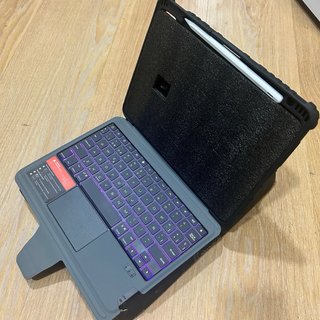 Nillkin Magic Keyboard iPad Pro 11 M4 + Metapen A8