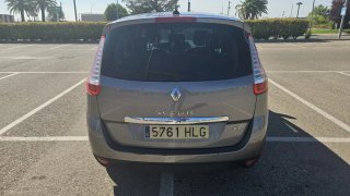 Renault Grand Scenic 2012