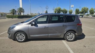 Renault Grand Scenic 2012
