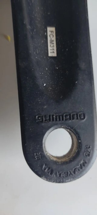 Platos Shimano FC M311 y pedalier Shimano Alivio.