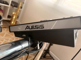 Batería Electrónica Alesis Command Mesh Kit