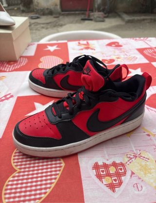 Scarpe Nike Uomo N. 40 Rosse e Nere
