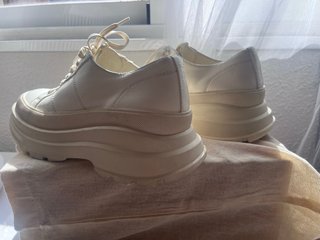 Zapatillas de piel crema/blancas