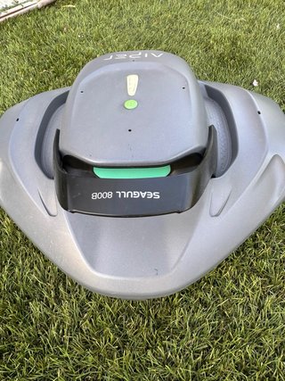 Robot Limpiafondos Piscina AIPER Seagull 800B