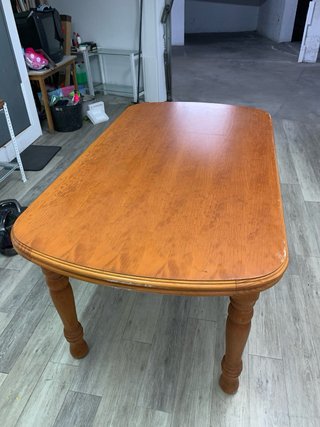 Mesa de comedor extensible de madera