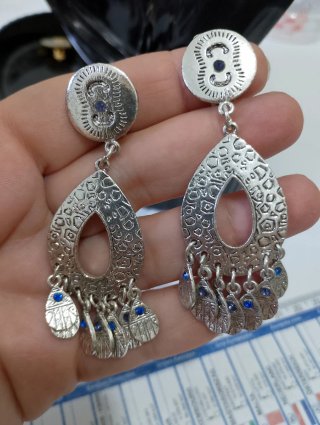 Orecchini vintage con strass blu