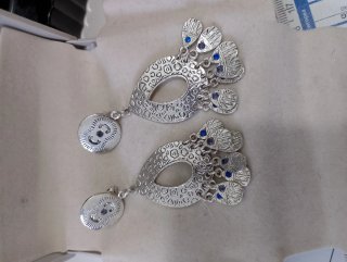 Orecchini vintage con strass blu