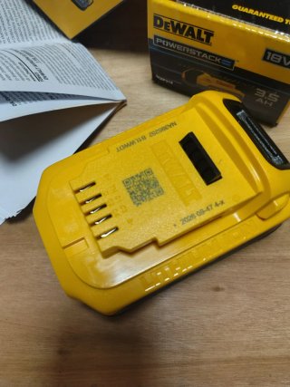 Batterie dewalt powerstack 18v 3,5 ah