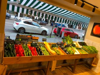Estantería de madera fruteria