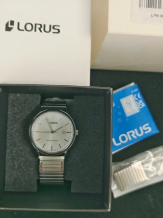 Reloj Lorus RG855CX5 nuevo, Grupo Seiko acero inox