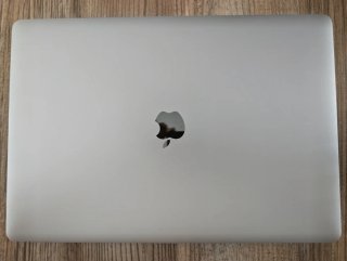 MacBook Pro 15" Gris espacial (i7 - 16GB - 500GB)