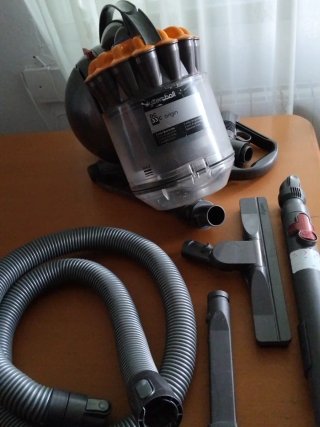 Aspiradora Dyson DC33