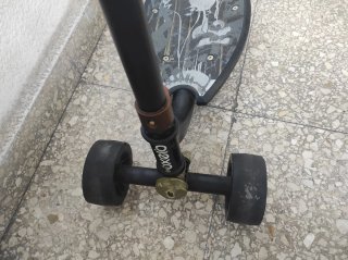 Patinete 4 ruedas infantil