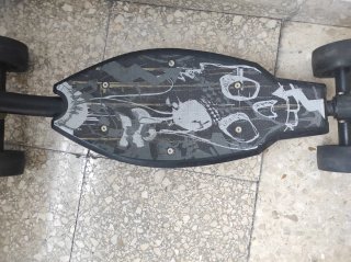 Patinete 4 ruedas infantil