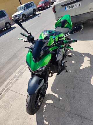 KAWASAKI Z900 FULL IMPECABLE UN SIN FIN DE EXTRAS