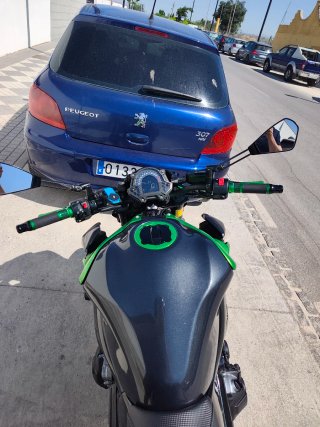 KAWASAKI Z900 FULL IMPECABLE UN SIN FIN DE EXTRAS