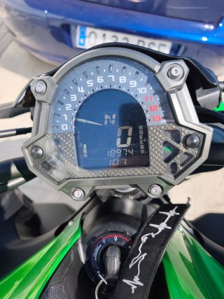 KAWASAKI Z900 FULL IMPECABLE UN SIN FIN DE EXTRAS