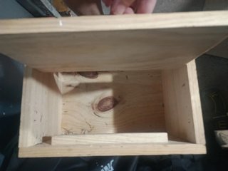 Nido para pájaros de madera