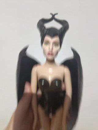 Maléfica angelina aurora bella durmiente disney