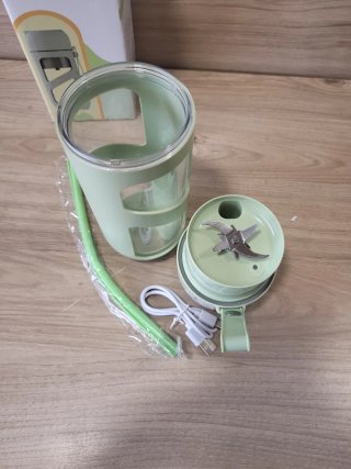 AMZCHEF Batidora Portátil Juicer Blender