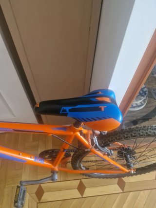 Bicicleta Naranja - Buen Estado