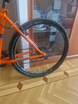 Bicicleta Naranja - Buen Estado