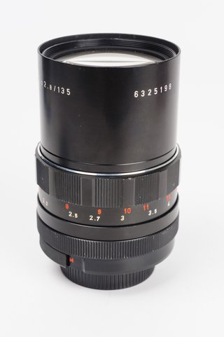 Pentacon Auto 135mm f/2.8 M42 DDR Teleobjetivo