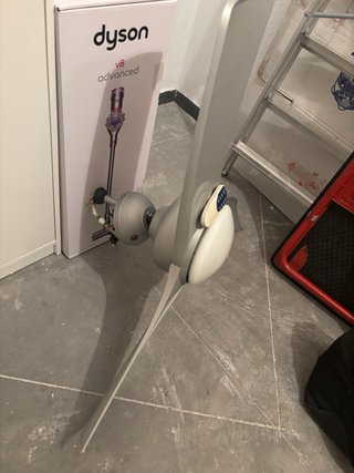 Ventilador de techo gris con luz