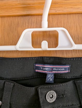 Pantalones Tommy Hilfiger Negros