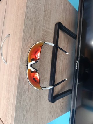 Estuche Gafas Sol Negro/Naranja