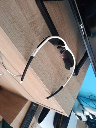 Estuche Gafas Sol Negro/Naranja