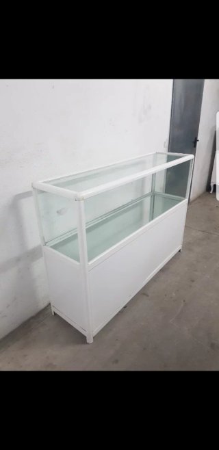 Mostrador expositor blanco