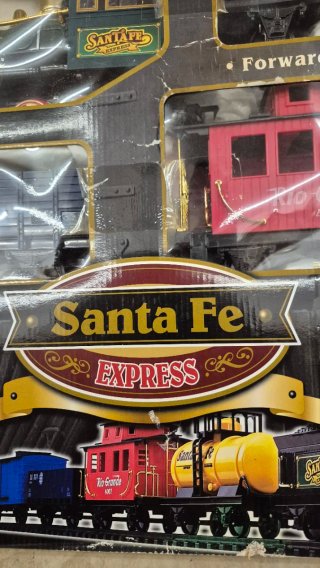 Tren RC G Gauge Santa Fe Express 36 piezas